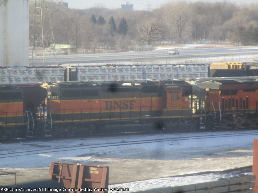 BNSF 1833